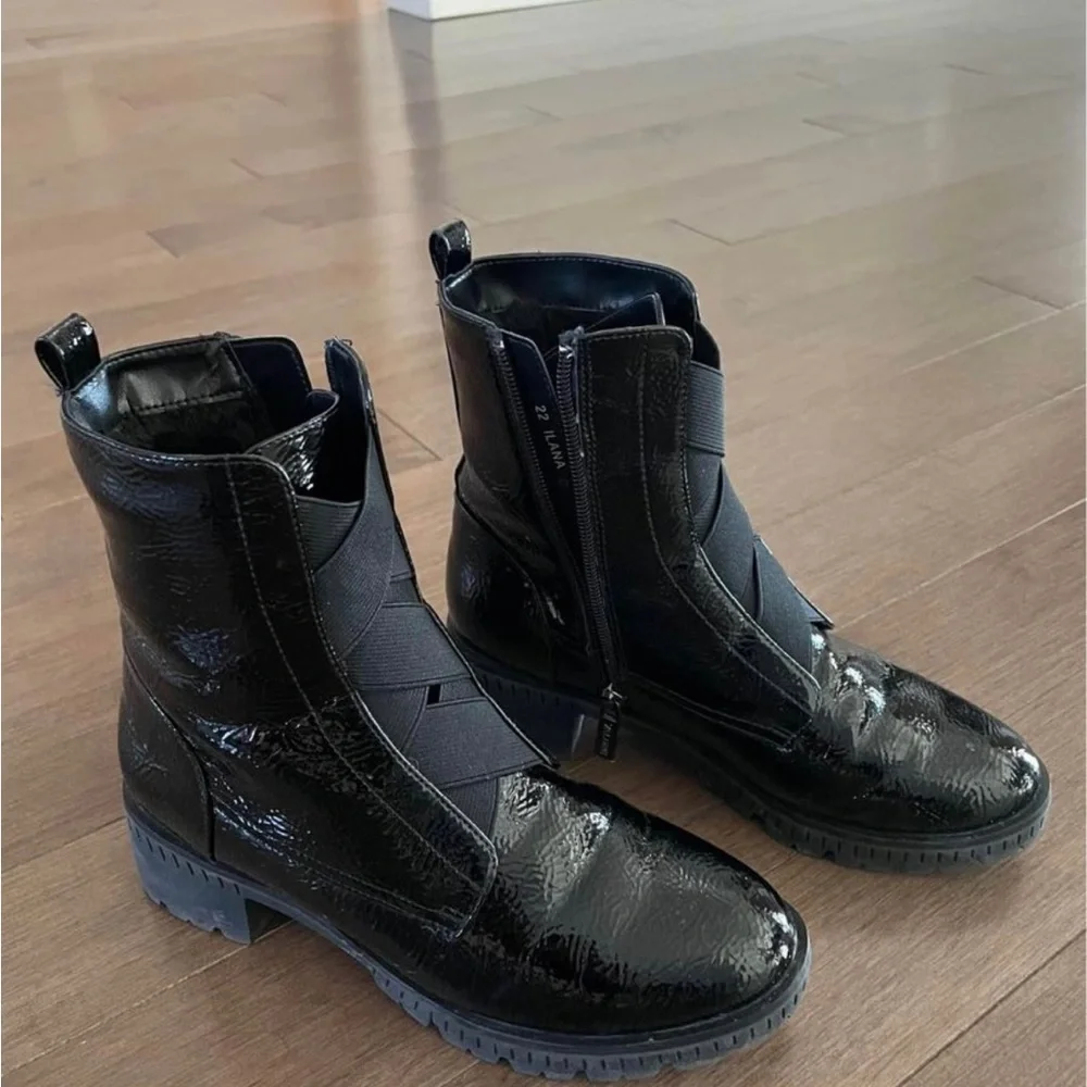 Valdini boots size 6 women for winter. These boots are waterproof. - Picture 5 of 5